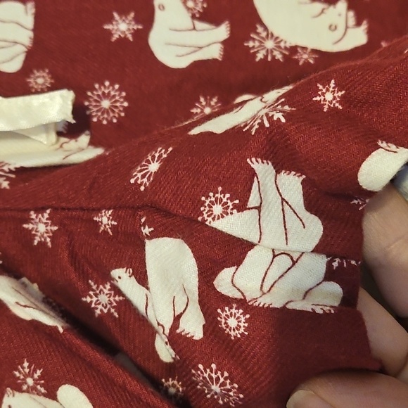 NWT Adore Me Burgundy Pajama Set with White Polar Bear Print - Picture 13 of 14